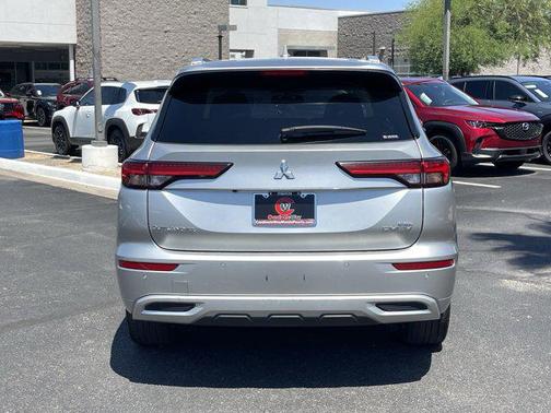 2023 Mitsubishi Outlander PHEV SEL