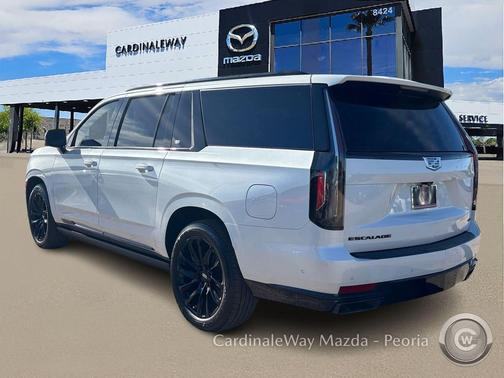 2021 Cadillac Escalade ESV Sport Platinum