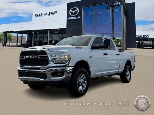 2022 RAM 2500 Tradesman Crew Cab 4x4 6'4' Box