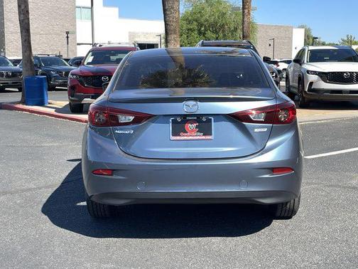 2016 Mazda Mazda3 i Touring