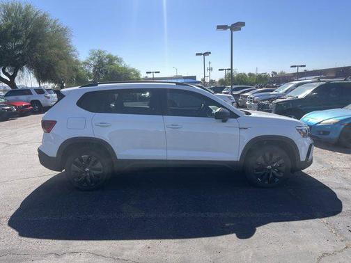 2022 Volkswagen Taos 1.5T S