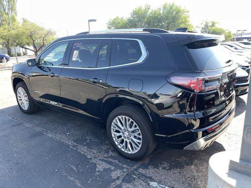 2024 GMC Acadia Denali