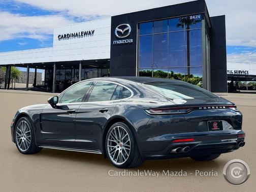 Volcano Grey Metallic 2022 Porsche Panamera 4S