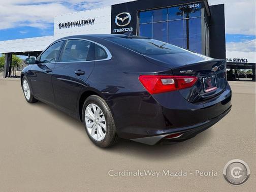 Dark Ash Metallic 2023 Chevrolet Malibu FWD 1LT