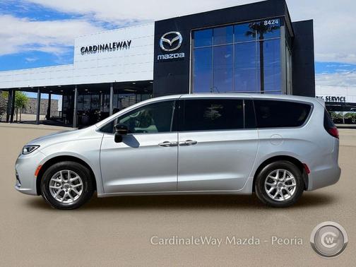 Silver Mist Clearcoat 2024 Chrysler Pacifica Touring L