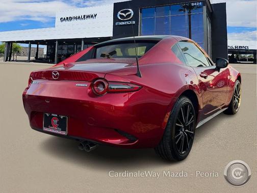 2025 Mazda MX-5 Miata RF Grand Touring