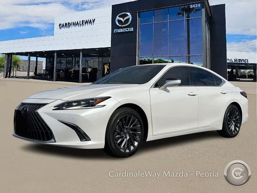 2025 Lexus ES 300h Luxury
