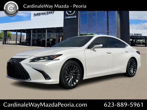 2025 Lexus ES 300h Luxury