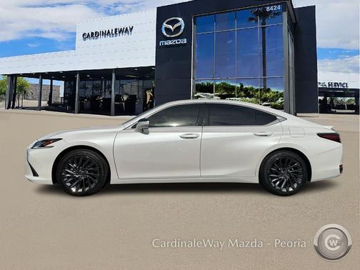 2025 Lexus ES 300h Luxury