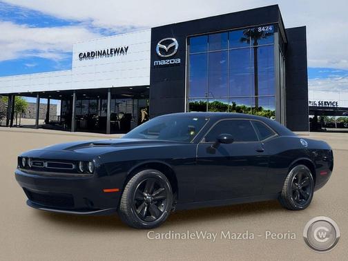 Pitch Black Clearcoat 2020 Dodge Challenger SXT