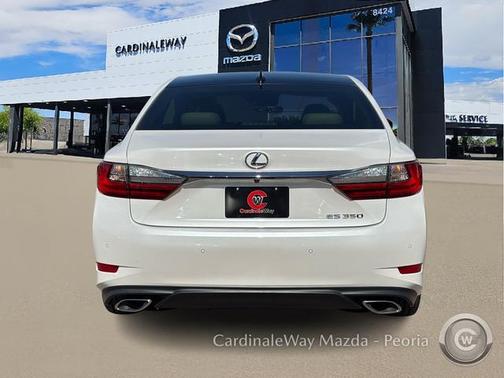 2018 Lexus ES 350 Base