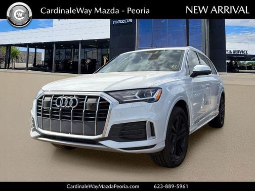 Glacier White Metallic 2023 Audi Q7 45 Premium