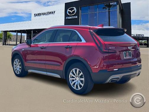 2021 Cadillac XT4 Premium Luxury