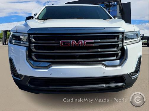 2023 GMC Acadia AWD AT4