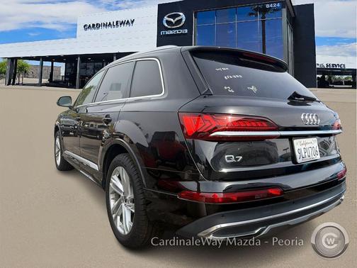 2024 Audi Q7 55 Premium Plus