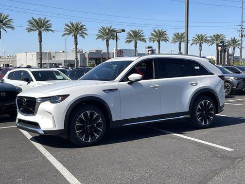 2025 Mazda CX-90 PHEV Premium Plus
