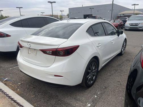 2018 Mazda Mazda3 Grand Touring