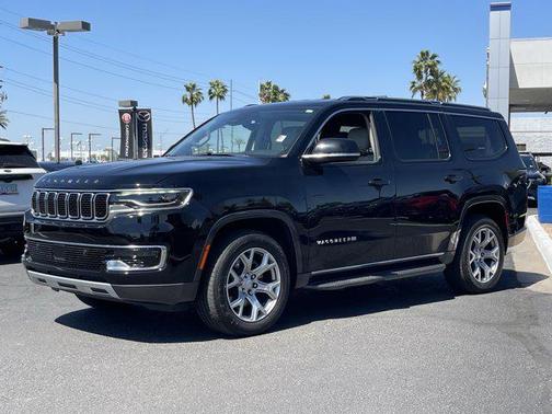 2022 Jeep Wagoneer Series II 4x2