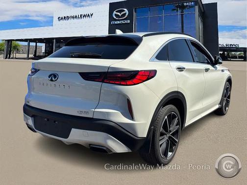 2022 INFINITI QX55 LUXE