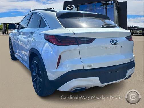 2022 INFINITI QX55 LUXE