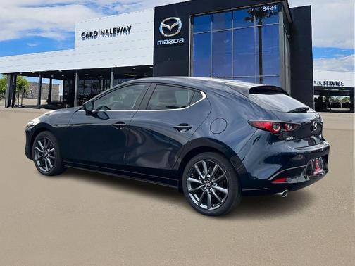 2026 Mazda Mazda3 FWD w/Preferred Package