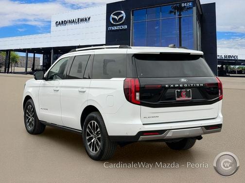 Oxford White 2025 Ford Expedition Platinum