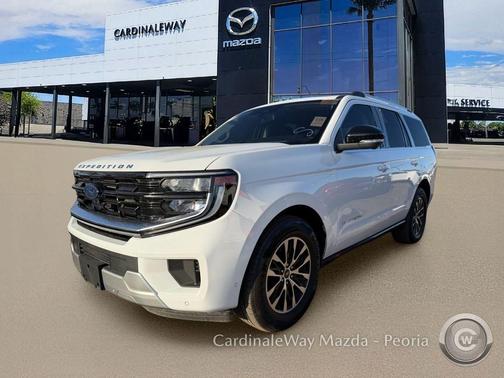 Oxford White 2025 Ford Expedition Platinum