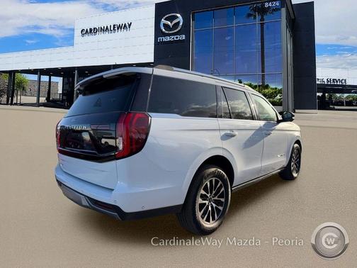 Oxford White 2025 Ford Expedition Platinum