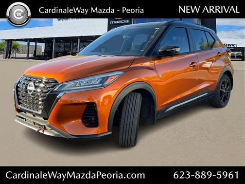 2023 Nissan Kicks SR