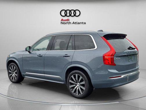 2023 Volvo XC90 B5 Plus