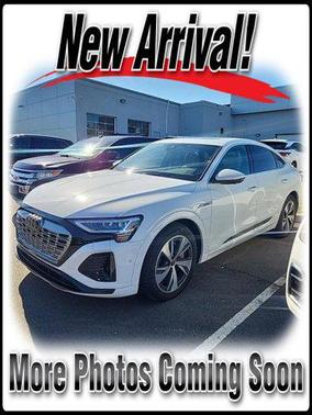 2024 Audi Q8 e-tron Premium Plus