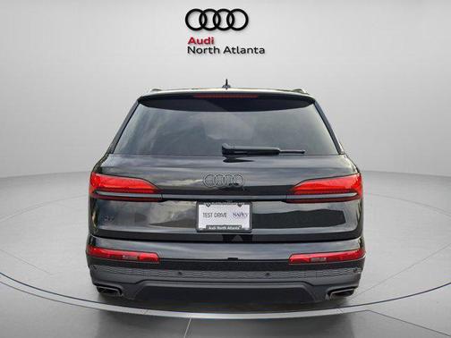 2025 Audi Q7 45 Premium Plus