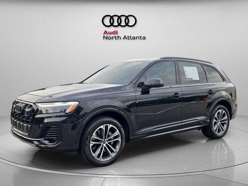 2025 Audi Q7 45 Premium Plus