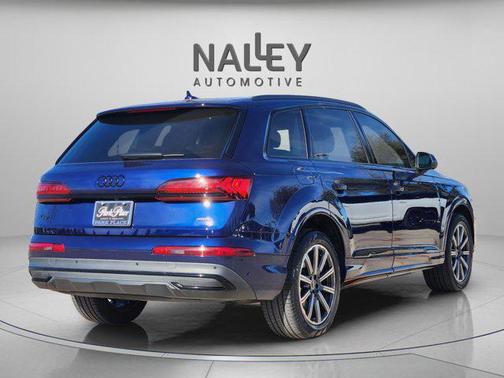 2024 Audi Q7 45 Premium Plus