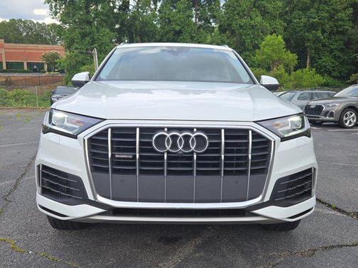 2022 Audi Q7 55 Premium