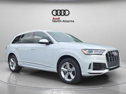 2022 Audi Q7 55 Premium