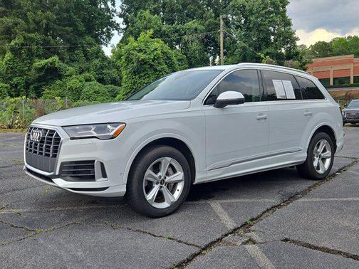 2022 Audi Q7 55 Premium