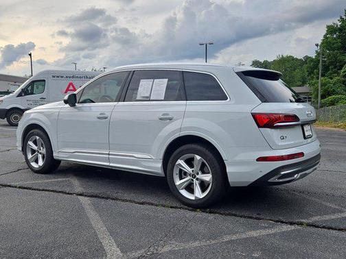 2022 Audi Q7 55 Premium