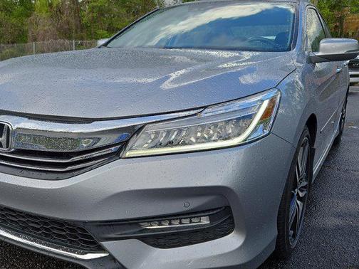 2017 Honda Accord Touring V6