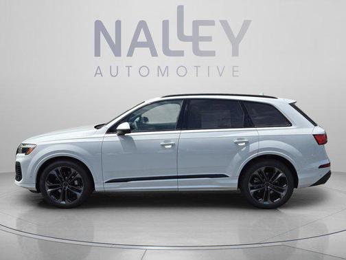 Glacier White Metallic 2026 Audi Q7 55 Premium Plus