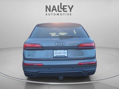 2025 Audi Q7 55 Premium Plus