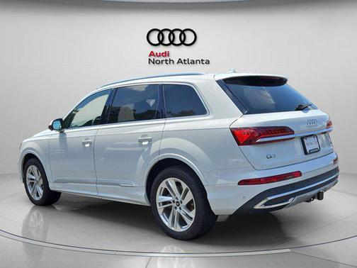 2021 Audi Q7 55 Premium Plus
