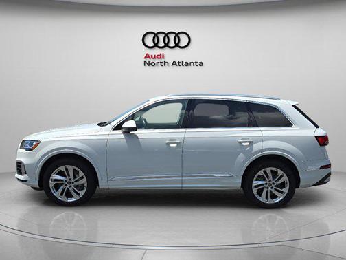 2021 Audi Q7 55 Premium Plus