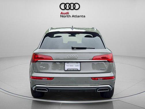 2023 Audi Q5 45 S line Premium