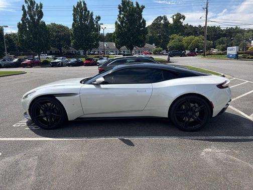 2017 Aston Martin DB11 Launch Edition