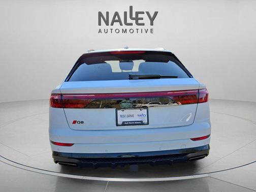 2025 Audi Q8 55 Premium Plus