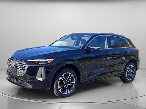 2025 Audi Q5 Premium TFSI quattro S tronic