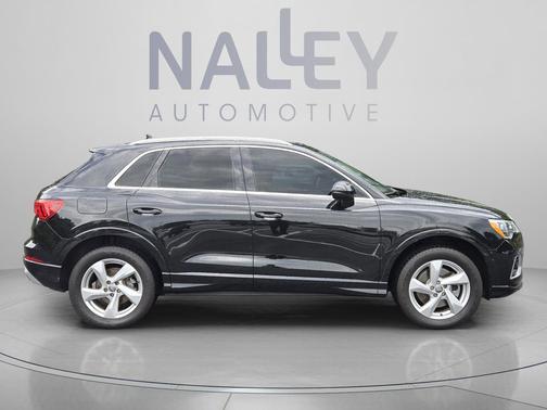 Mythos Black Metallic 2020 Audi Q3 45 Premium