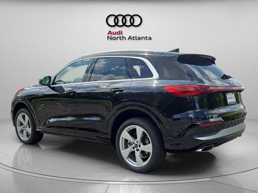 2025 Audi Q5 Premium Plus