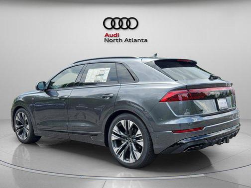 2025 Audi Q8 55 Premium Plus